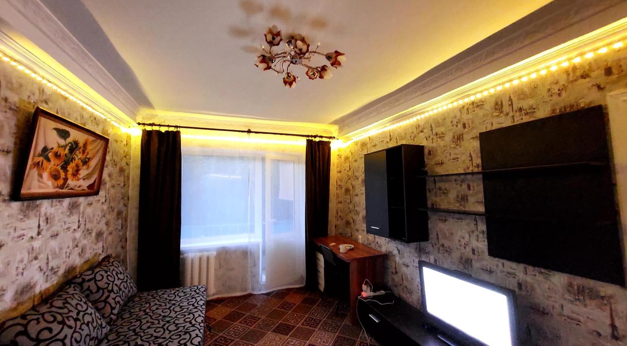 2 Bedroom Apartment Metro Vasilkovskaya Kyiv Exterior photo