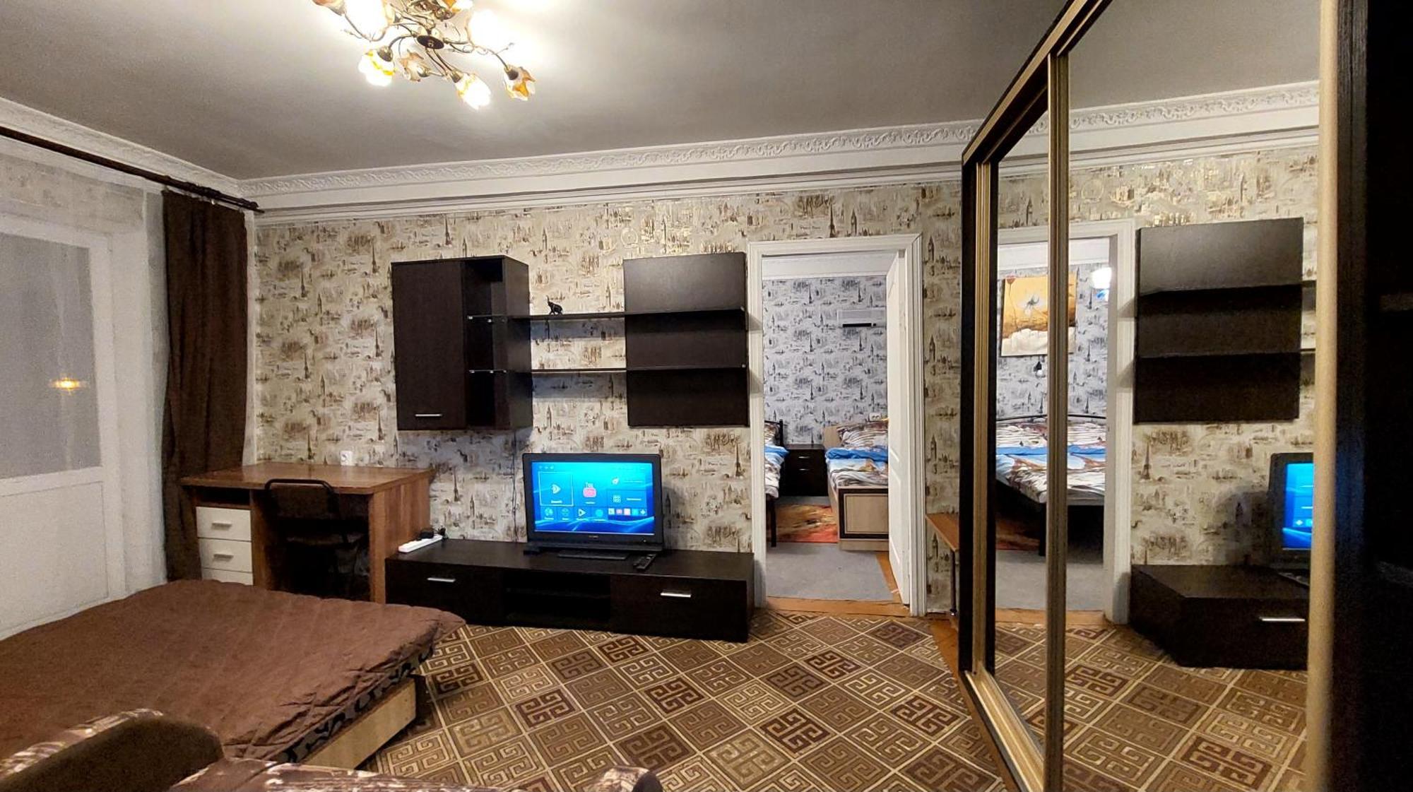 2 Bedroom Apartment Metro Vasilkovskaya Kyiv Exterior photo